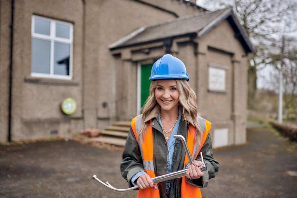 Victoria Plum and Helen Skelton launch community foundation Heating